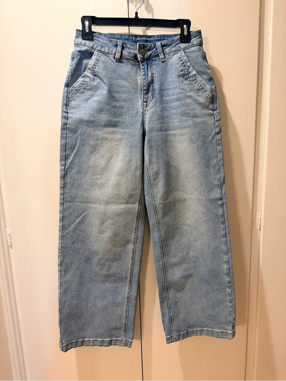 Light Blue Women's Wide-Leg Jeans